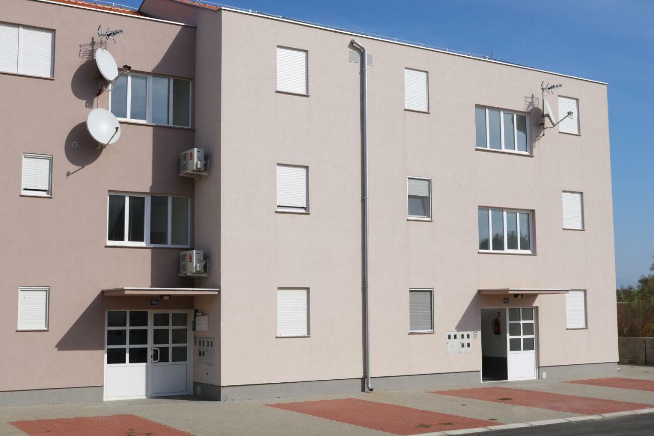 Ferienwohnung Nin Zdrijac 2 Exterior foto